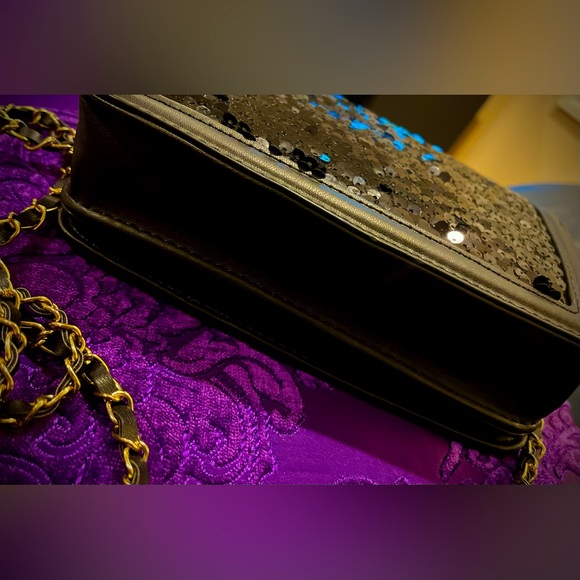 Badgley Mischka Black Sequins Cover Crossbody Bag Purse Wallet - Picture 10 of 13